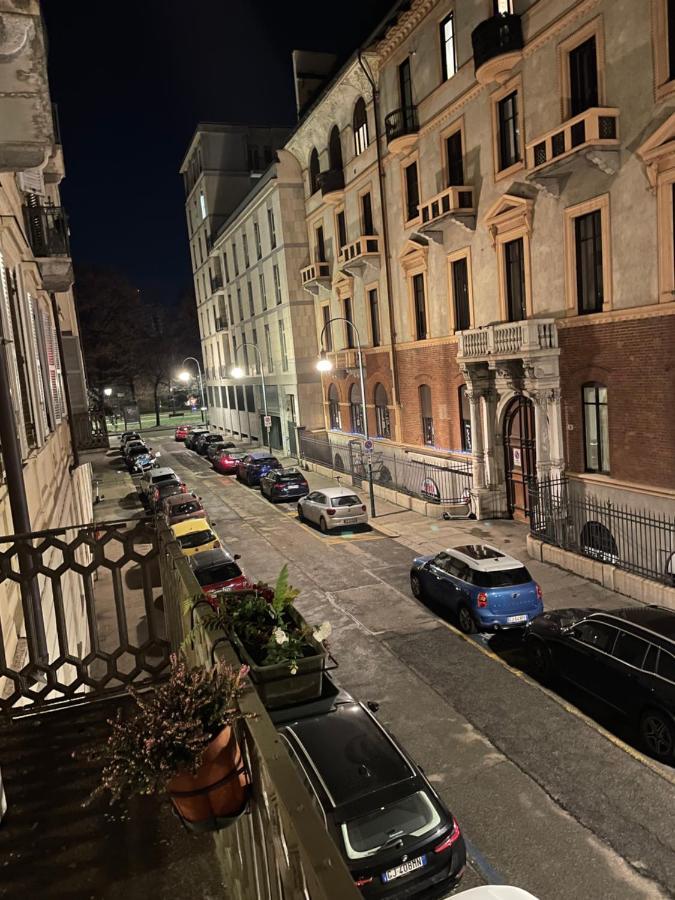Emozione Torino - Affascinante, Silenzioso, In Palazzo D'Epoca Pressi Piazza Solferinoアパートメント エクステリア 写真